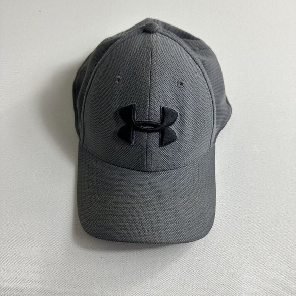 Under Armour Hat Cap Stretch Fit Gray Black Golfer Golfing Mens‎ Embroidered UA - Picture 1 of 6